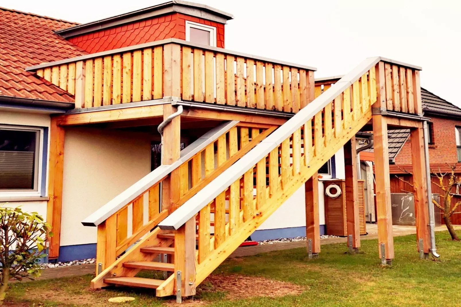 Ferienwohnung Rügenblick - Buitenkant zomer