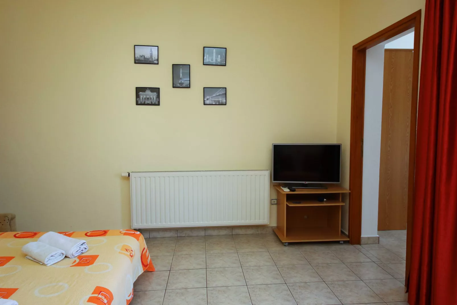 Apartments & Rooms Villa Petra -  One Bedroom Apartment with Balcony and Sea View (A5)