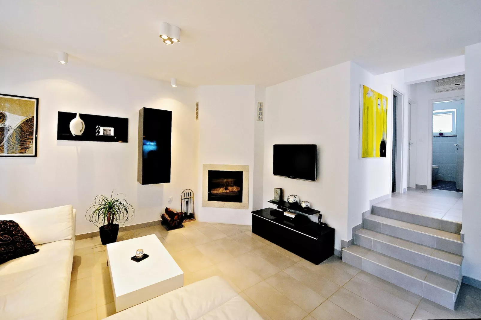 Villa Gea - Three Bedroom Villa with Swimming Pool - Woonkamer
