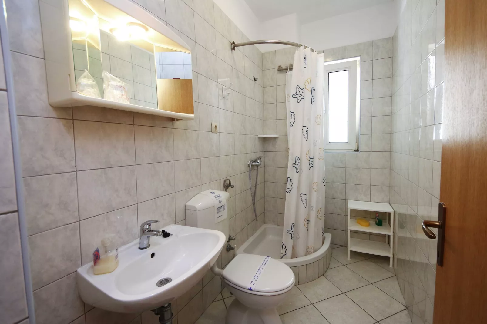 Apartments & Rooms Villa Petra - Double Room (S7) - Badkamer