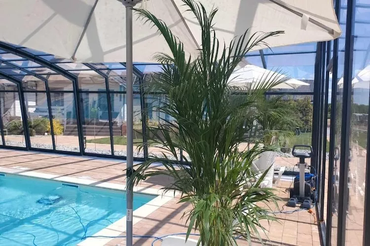 Domki wakacyjne przy stawie Jarosławiec - Zwembad