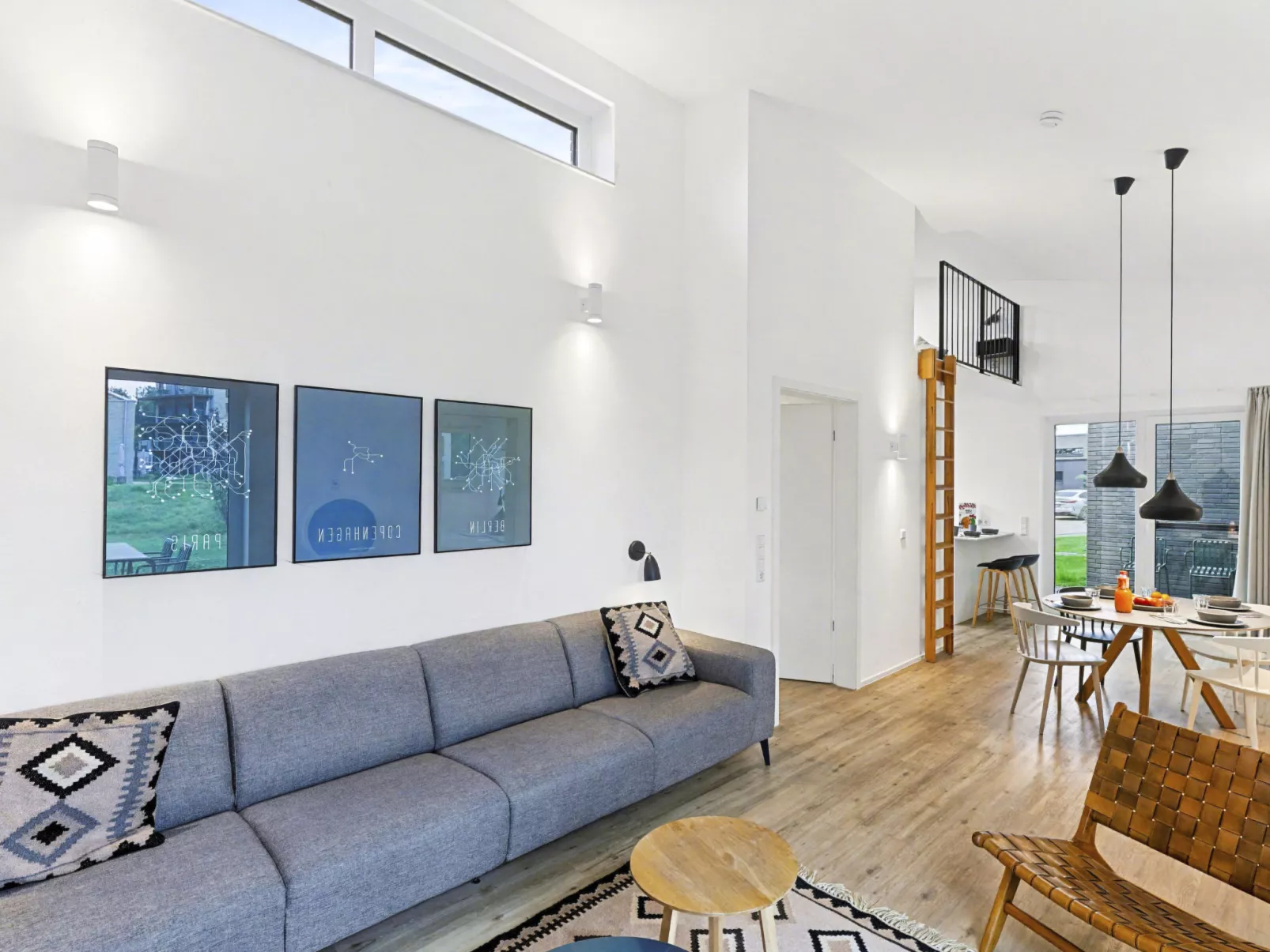 Sonnenwiese - Binnen