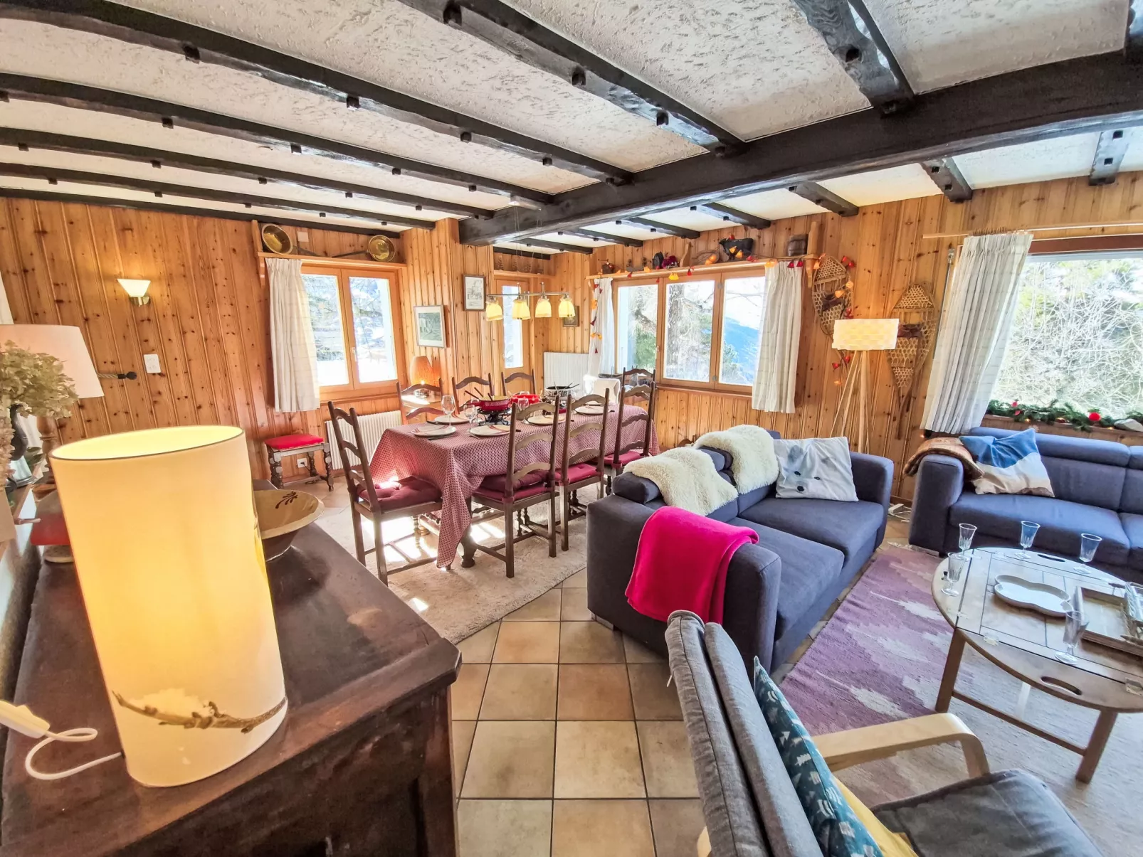 Chalet Le Rhônasson - Binnen