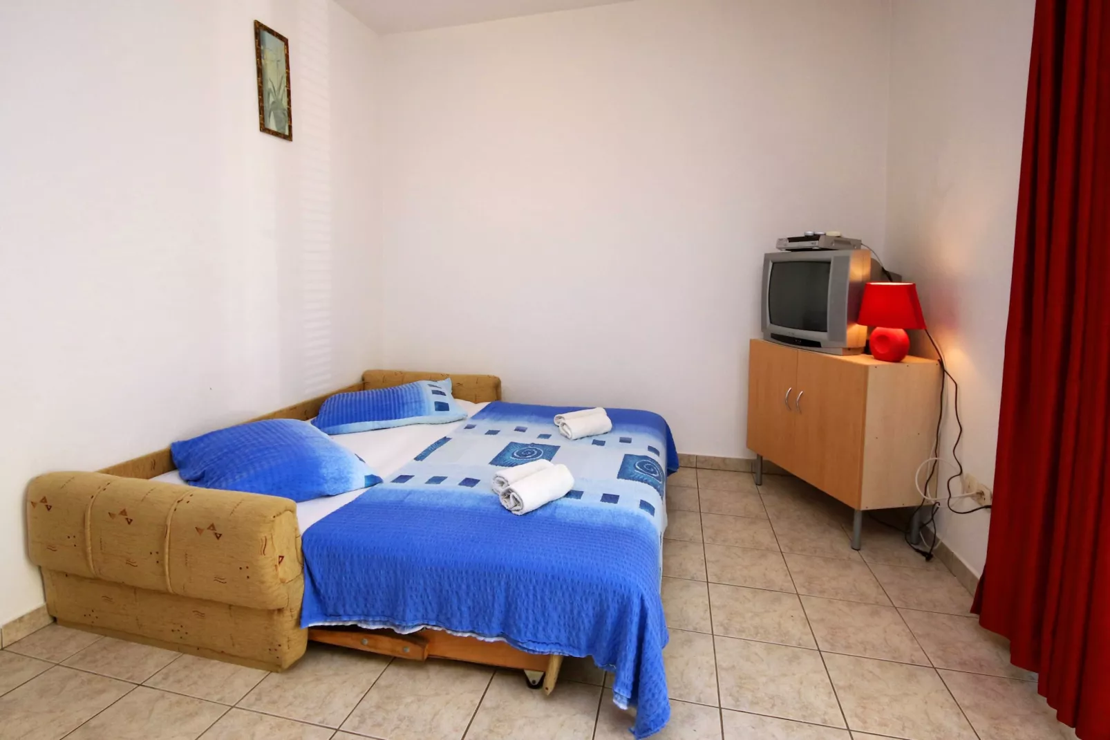 Apartments & Rooms Villa Petra -  One Bedroom Apartment with Balcony and Sea View (A4) - Slaapkamer