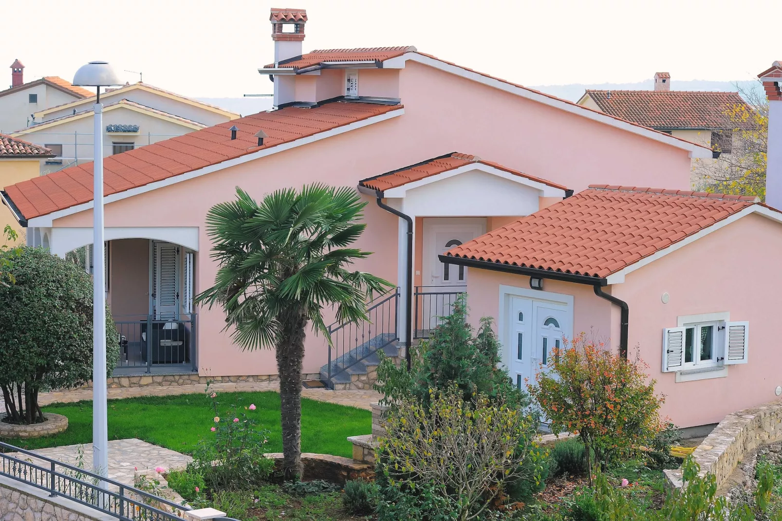 Villa Gea - Three Bedroom Villa with Swimming Pool