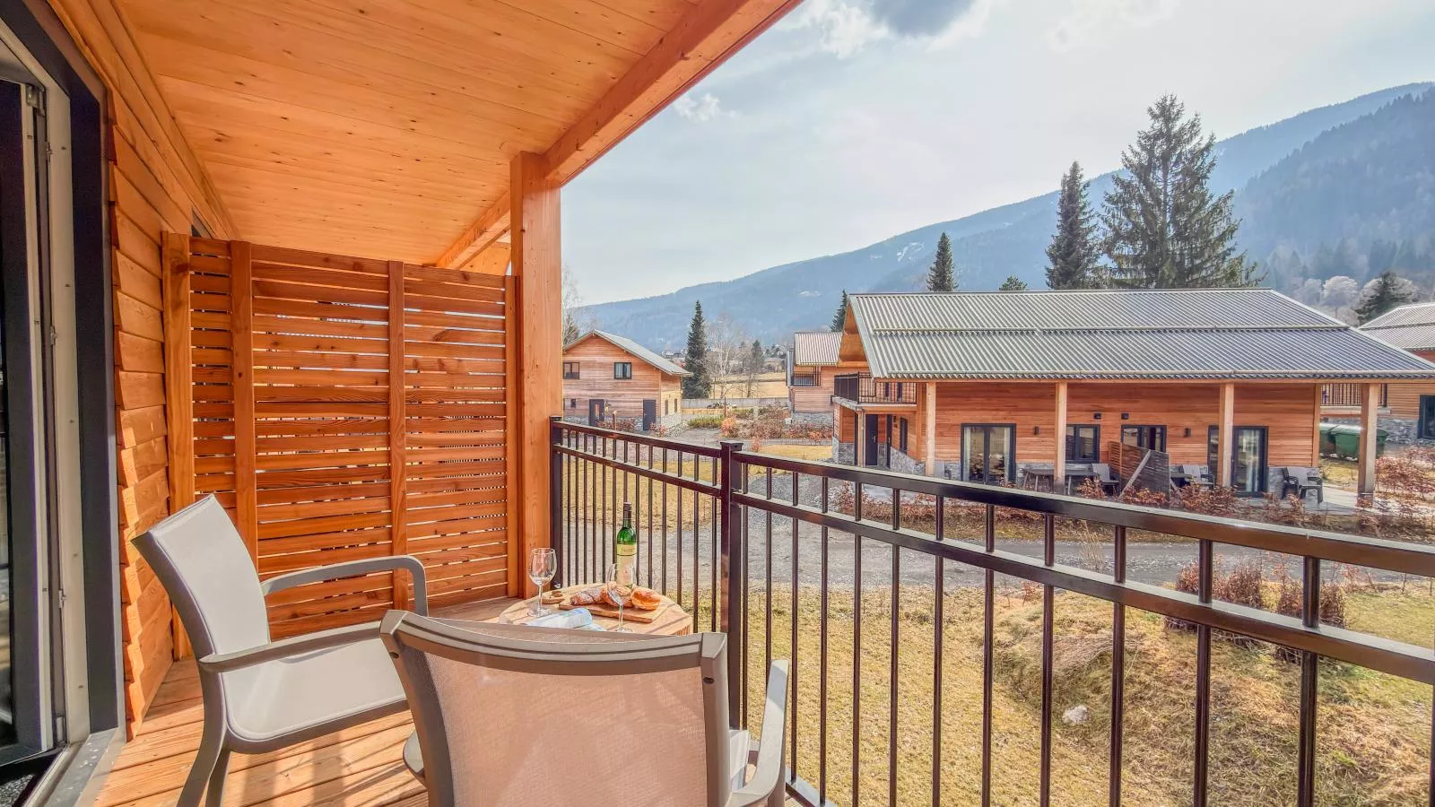 Seeblick am Afritzer See - Uitzicht zomer