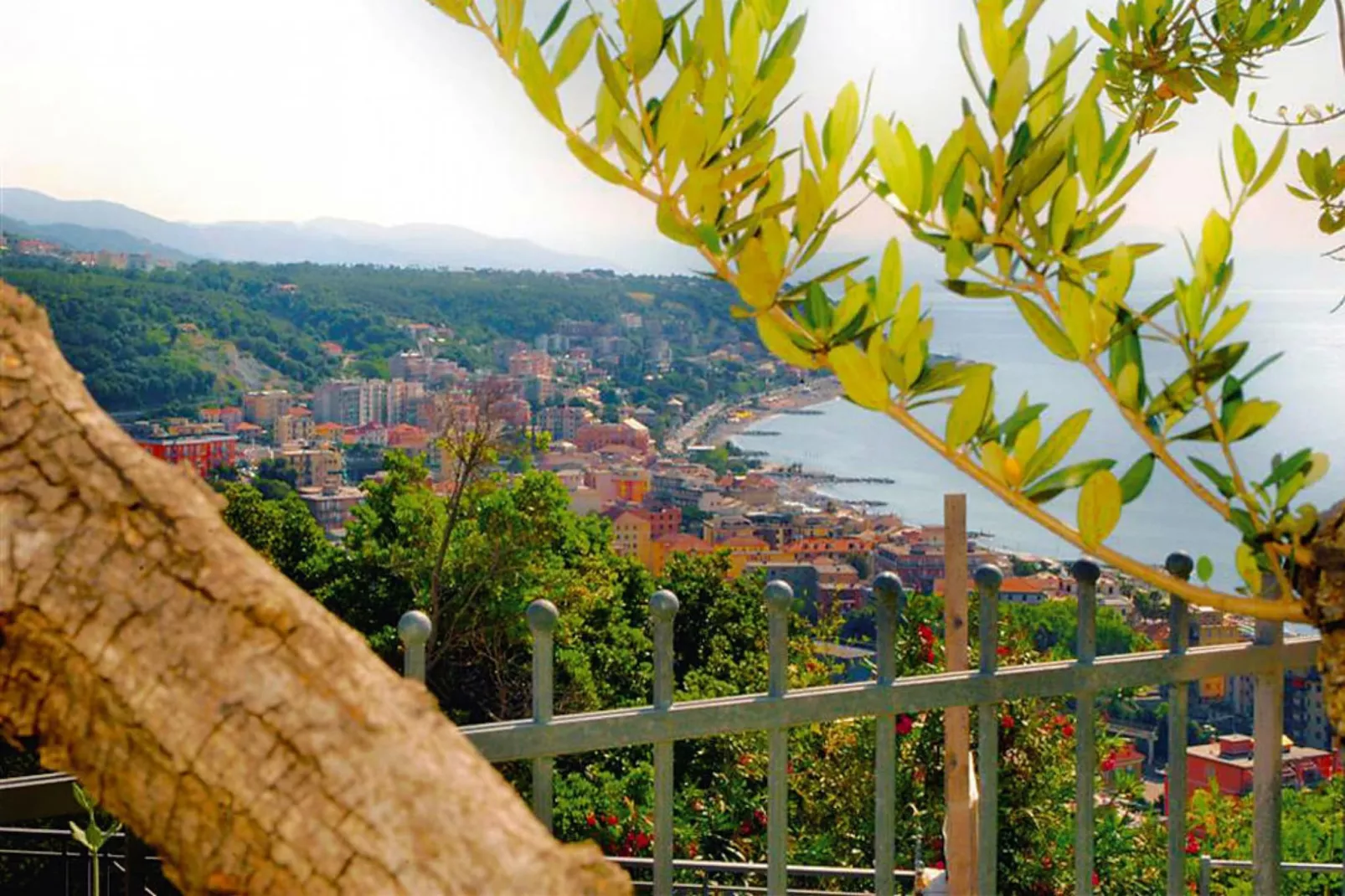 RESIDENCE VILLA BEUCA COGOLETO - TWO-ROOM APARTMENT 2 PAX SEA VIEW B2VM - Gebieden zomer 1km