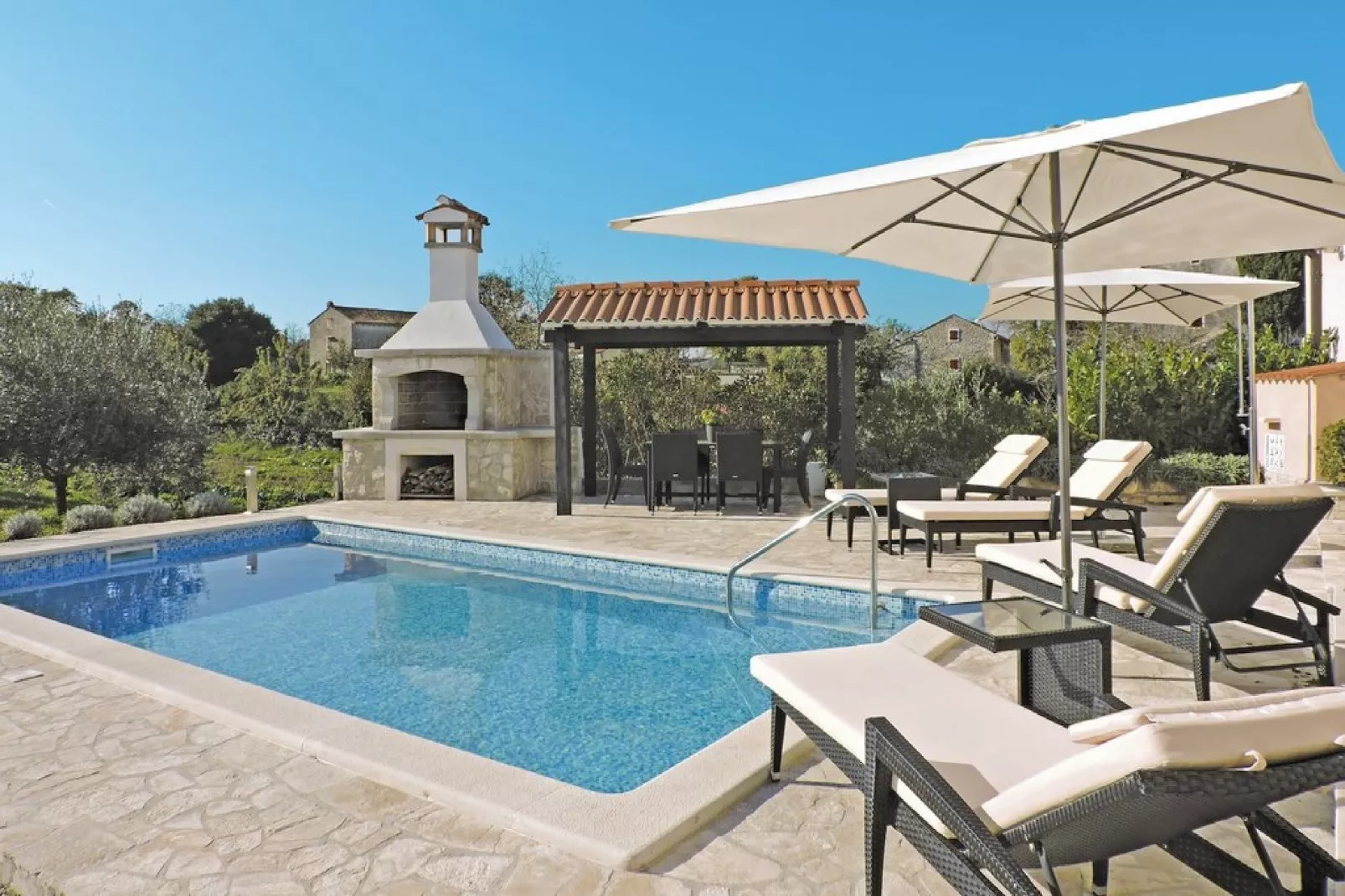 Villa Gea - Three Bedroom Villa with Swimming Pool - Zwembad