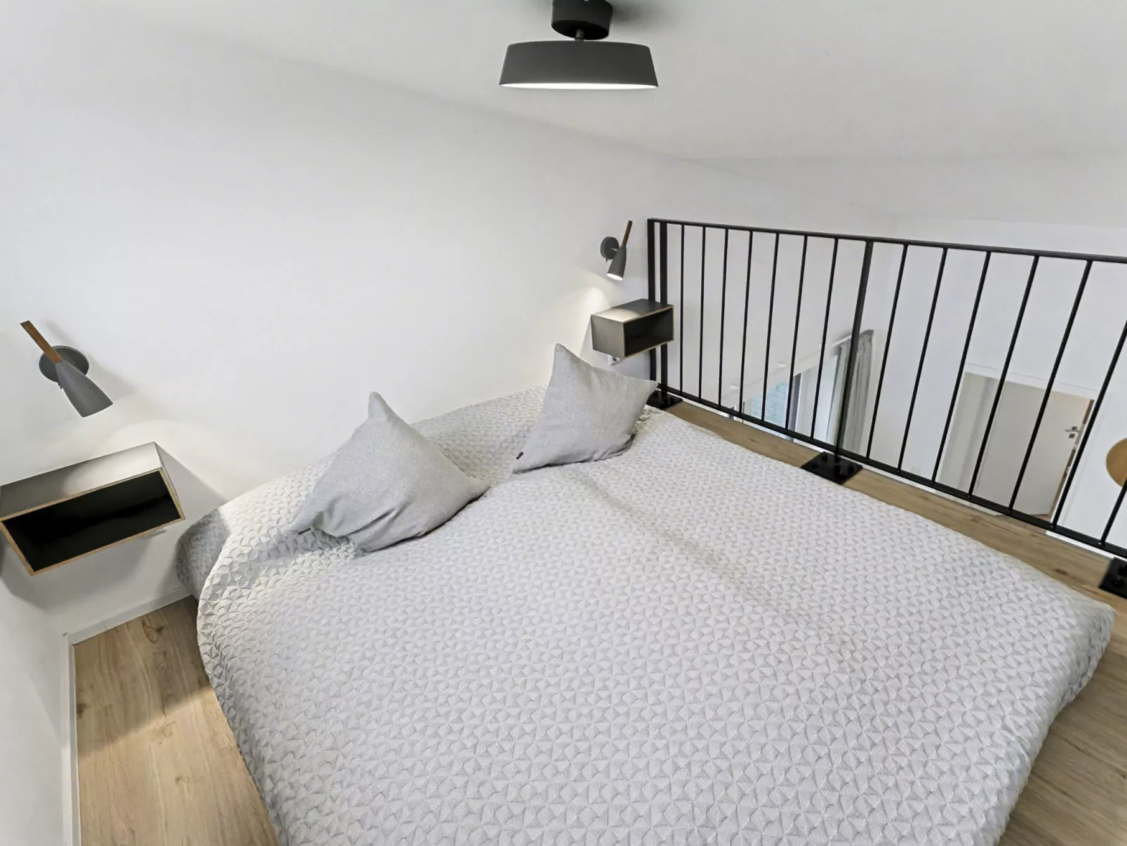 Sonnenwiese - Binnen