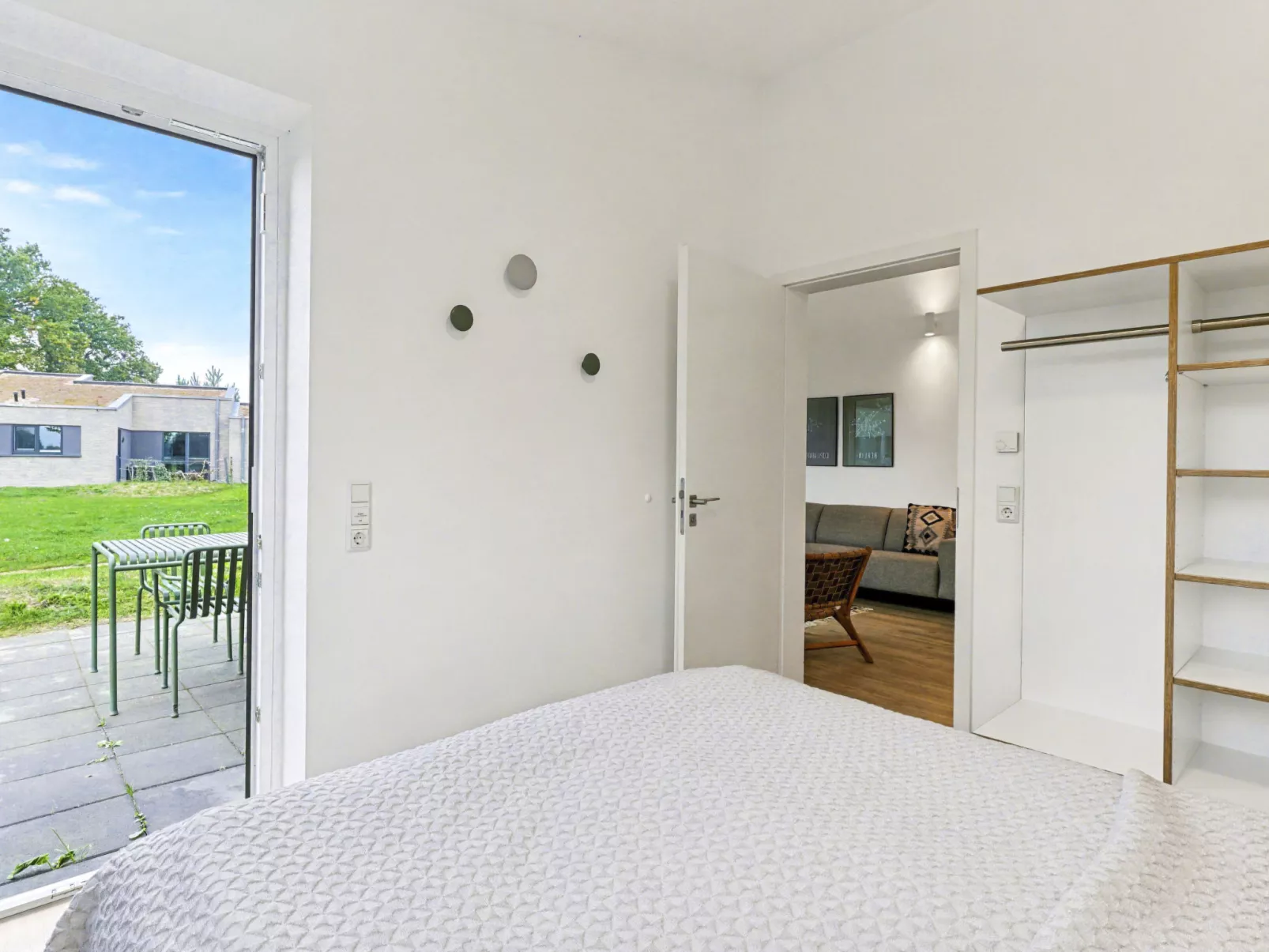 Sonnenwiese - Binnen