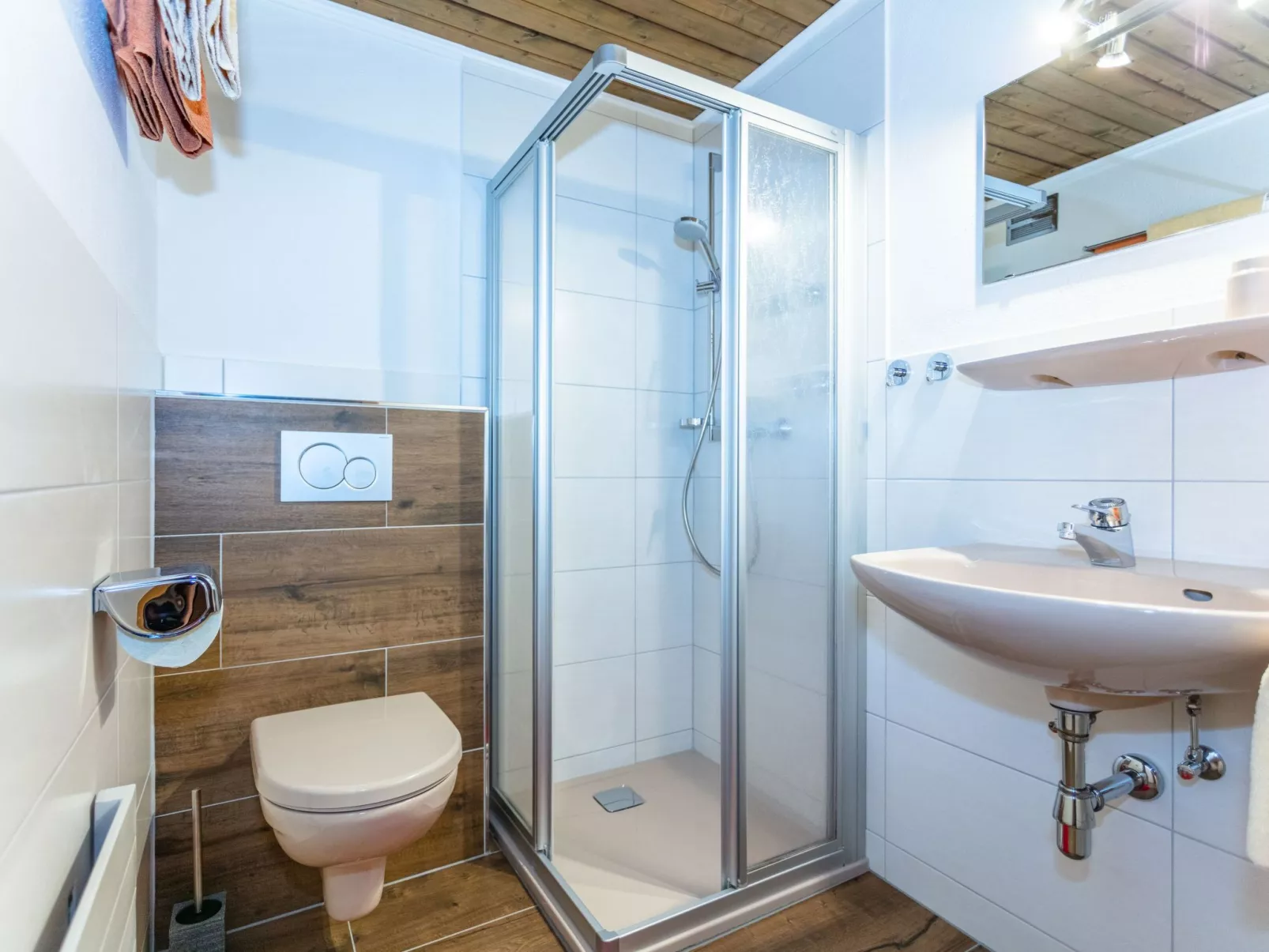 Auf dem Bauernhof in Viehhofen - Binnen