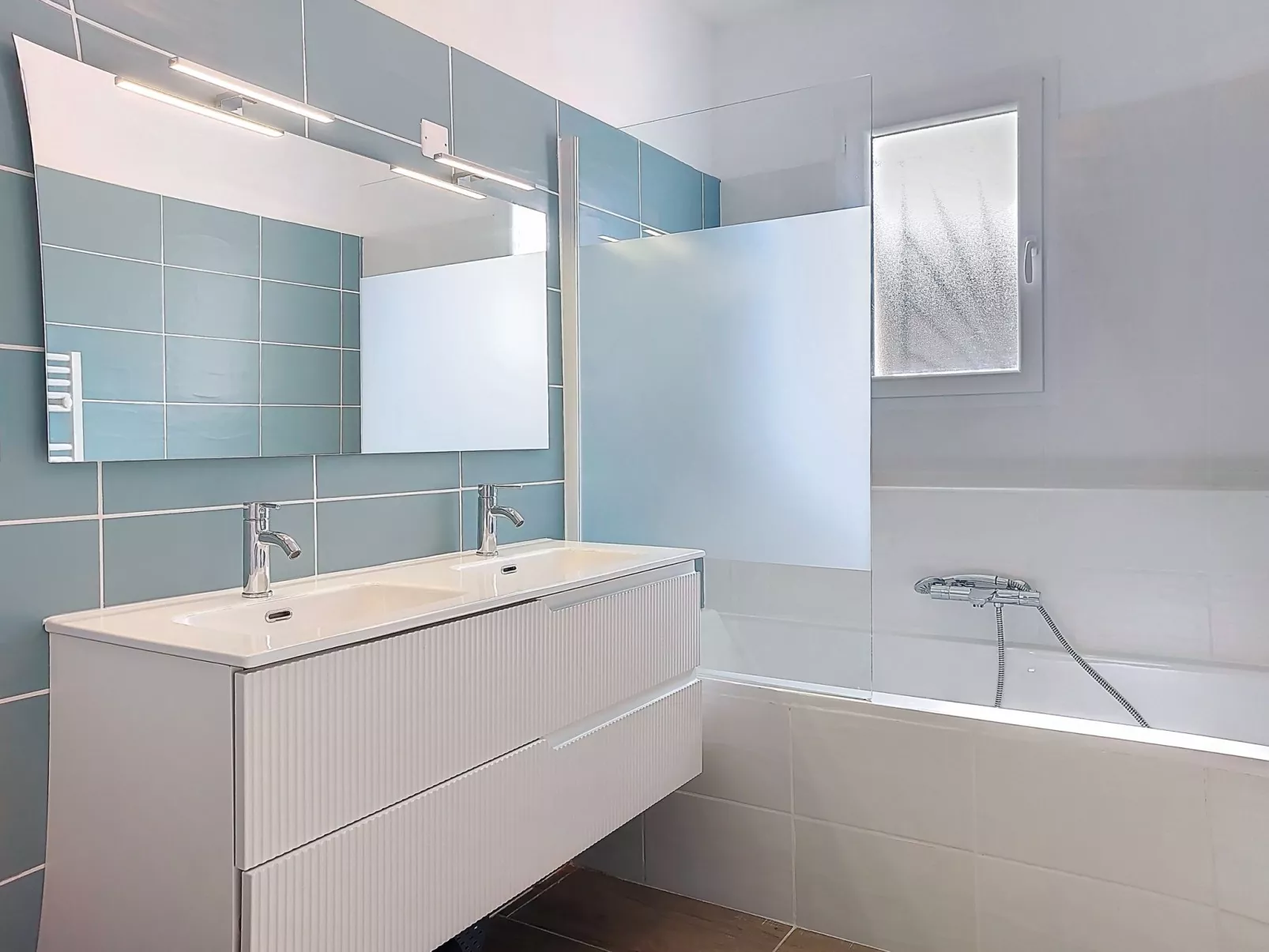 AQUI SIAN BEN - Binnen