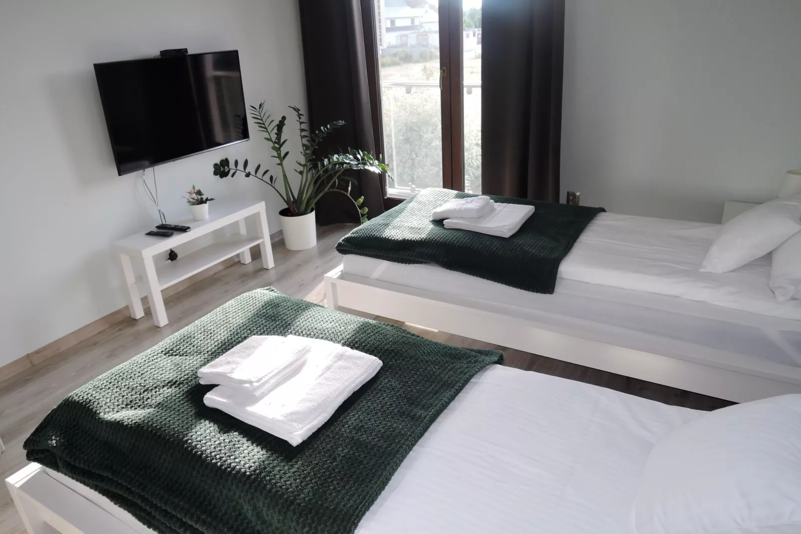 Komfortowy apartament z basenem i ogrodem dla 6 osób w Stepniczce-Slaapkamer
