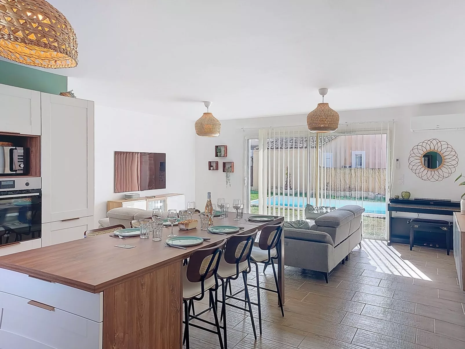 AQUI SIAN BEN - Binnen