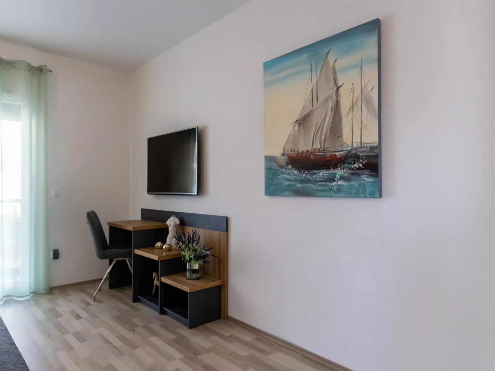 Sunny Adriatic - Binnen