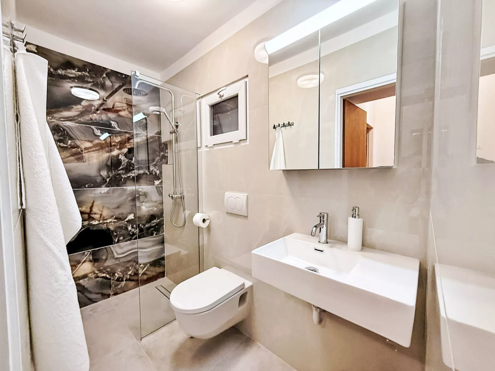 Apartment Srdoc - Binnen