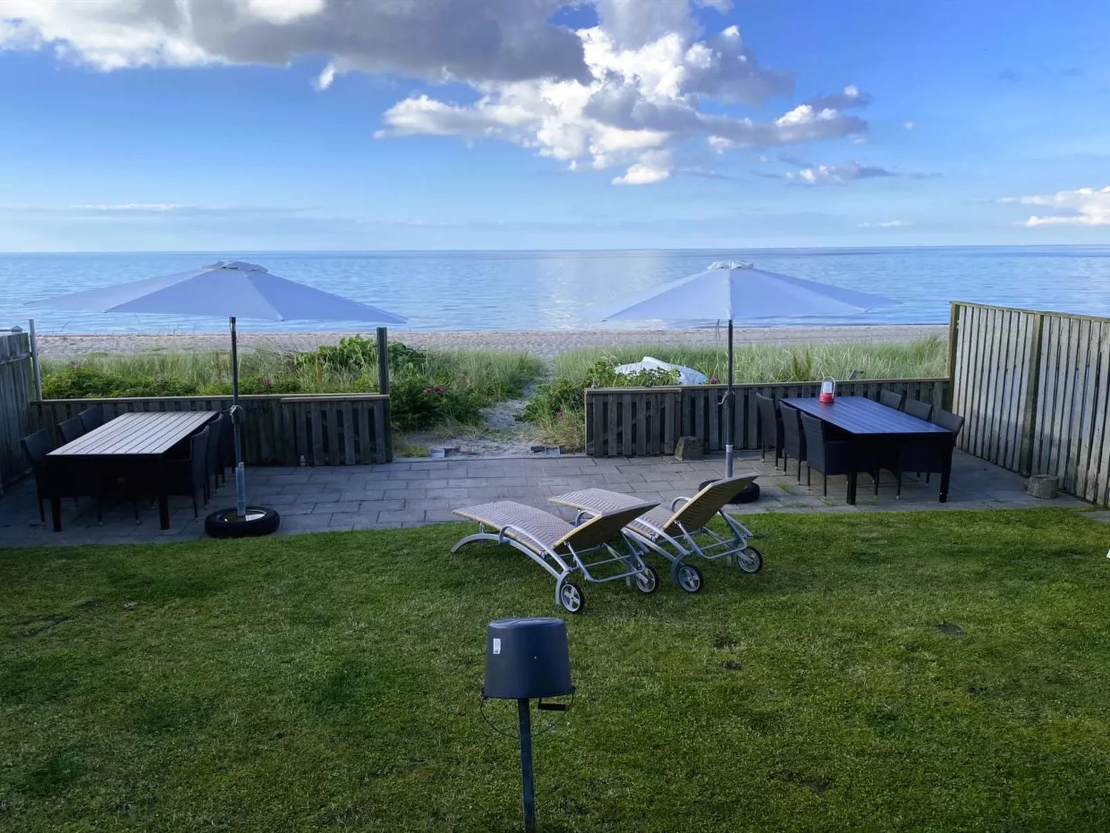 "Nedelko" - 20m from the sea - Buiten