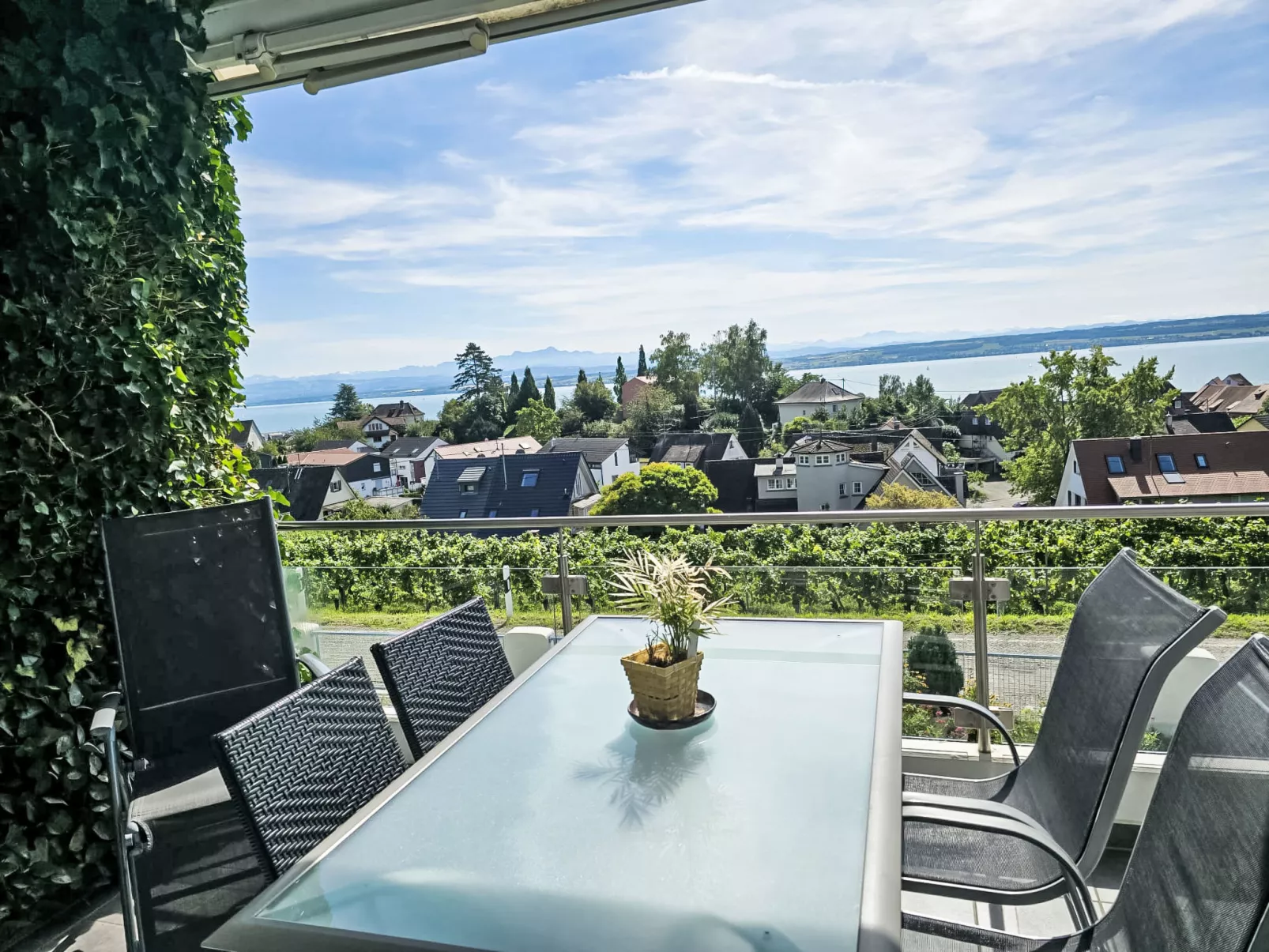 Woh.C BlickMeersburg - Buiten