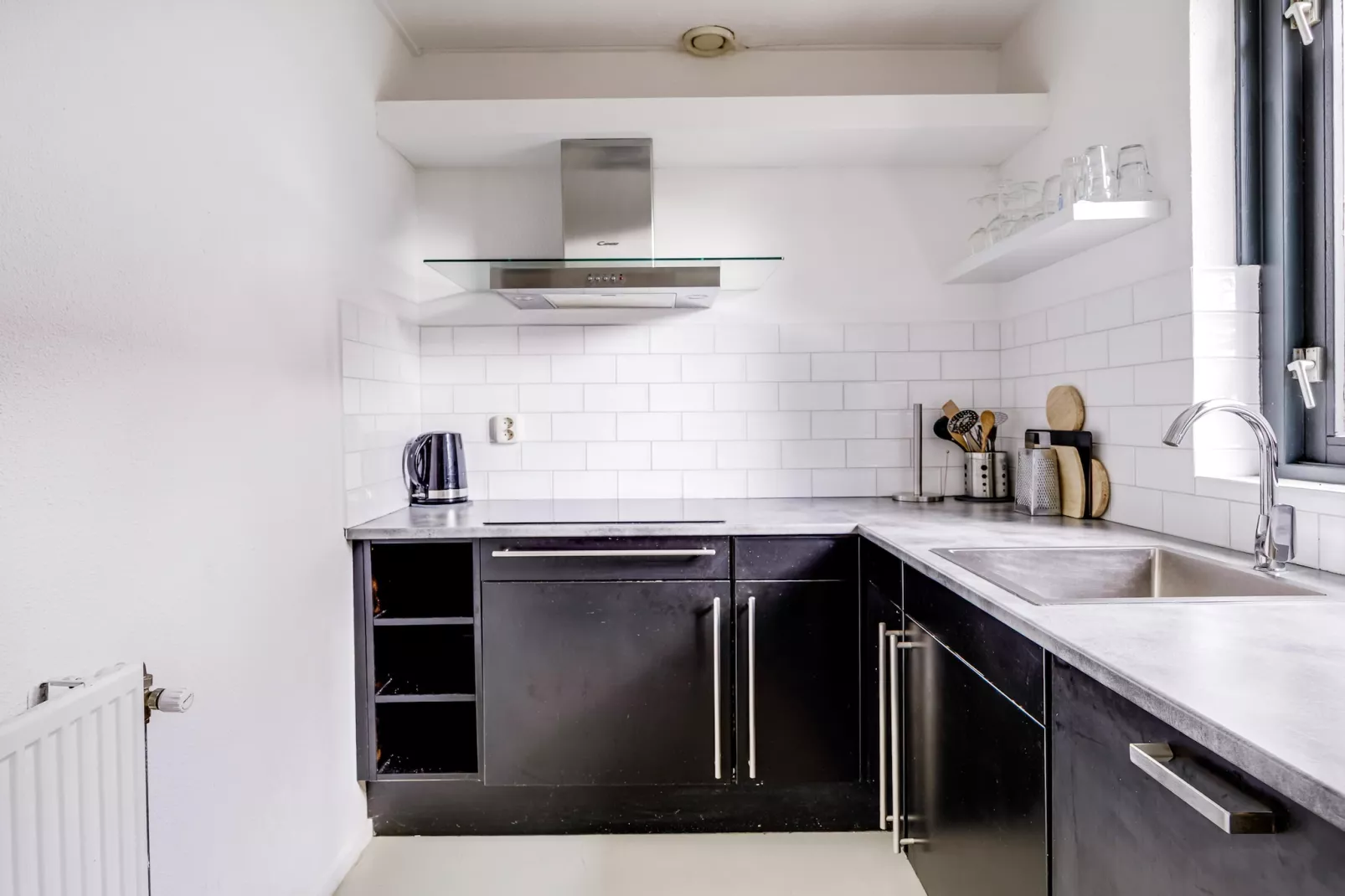 6 - Persons De Zingende Wilg (copy) (copy) (copy) - Keuken