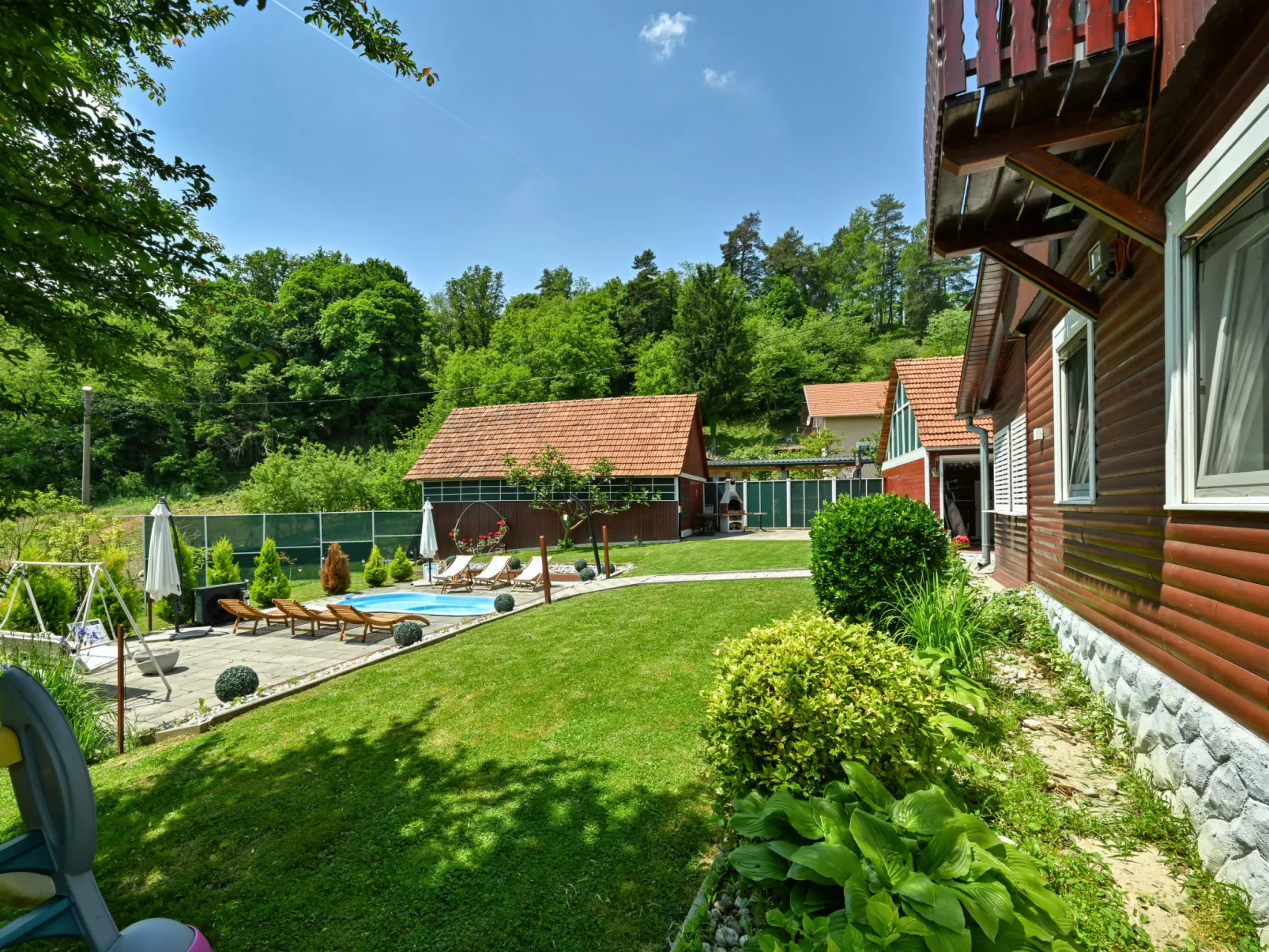 Holiday house Sunny Hill - Buiten