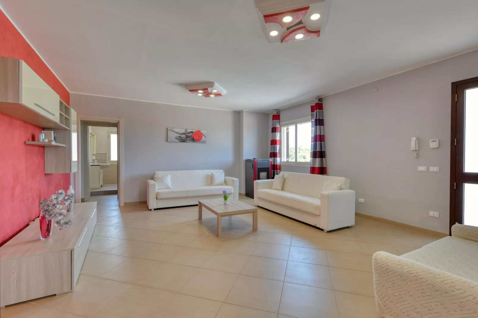 Villa Panorama mit Privatpool - Woonkamer