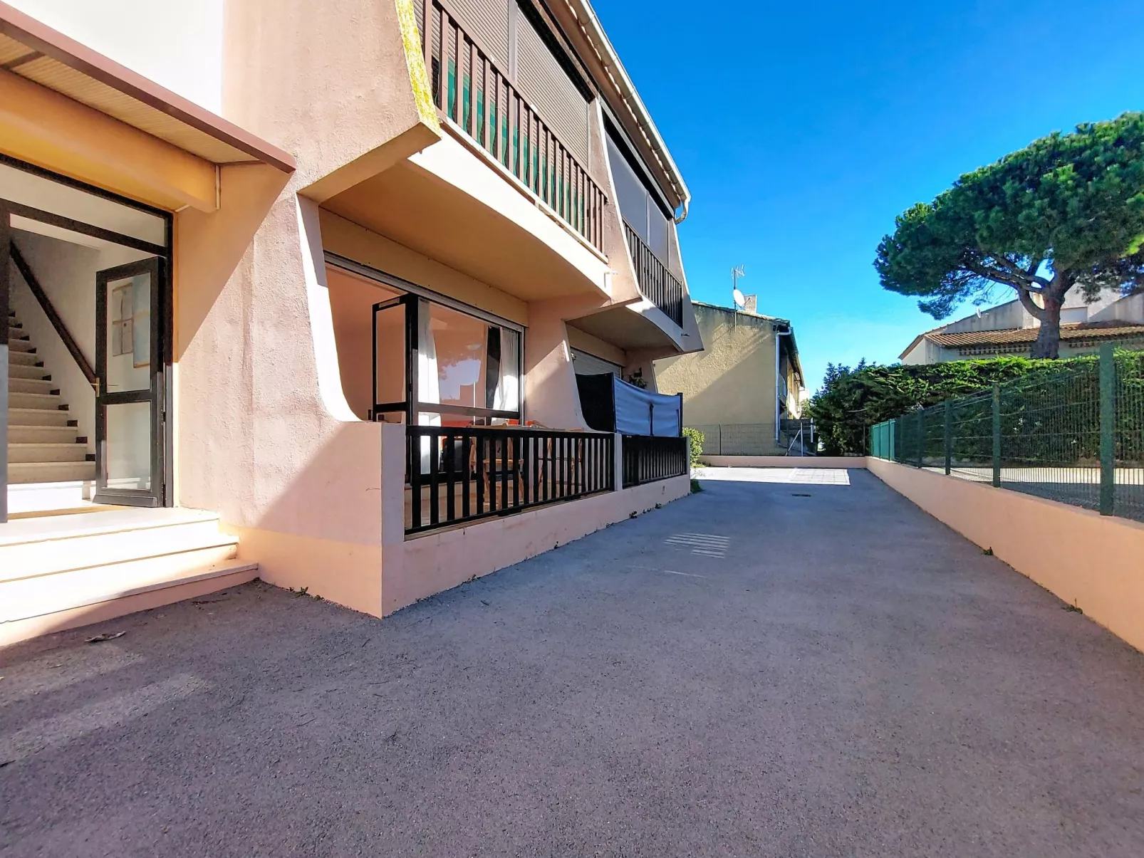 Saint Patrick - Buiten