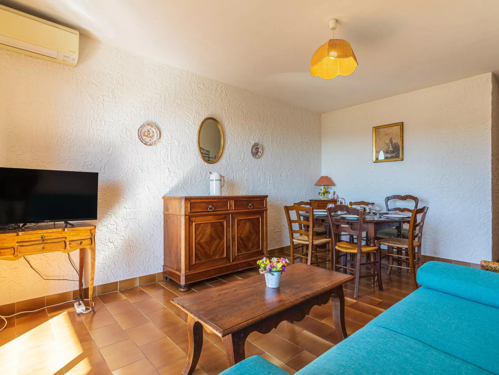 Des Moulins - Binnen