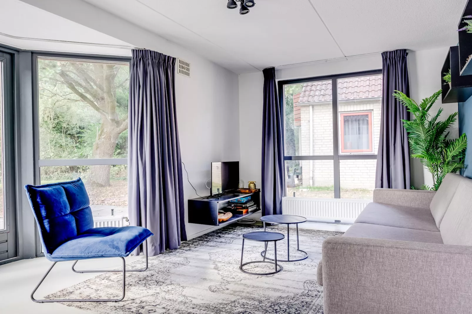 6 - Persons De Zingende Wilg (copy) (copy) (copy) - Woonkamer