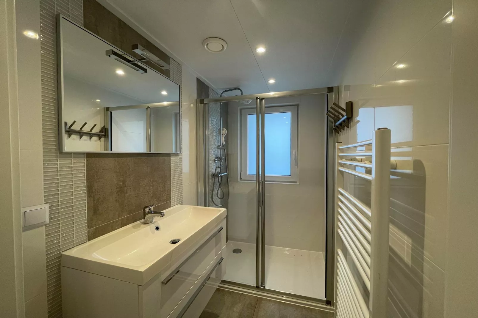 Molenhof Villa  10 personen - Badkamer