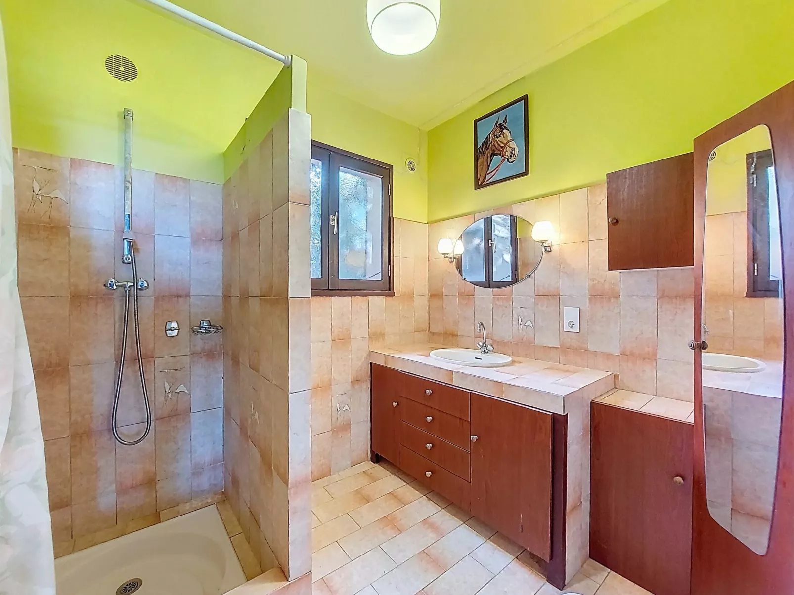 A Saparaccia - Binnen