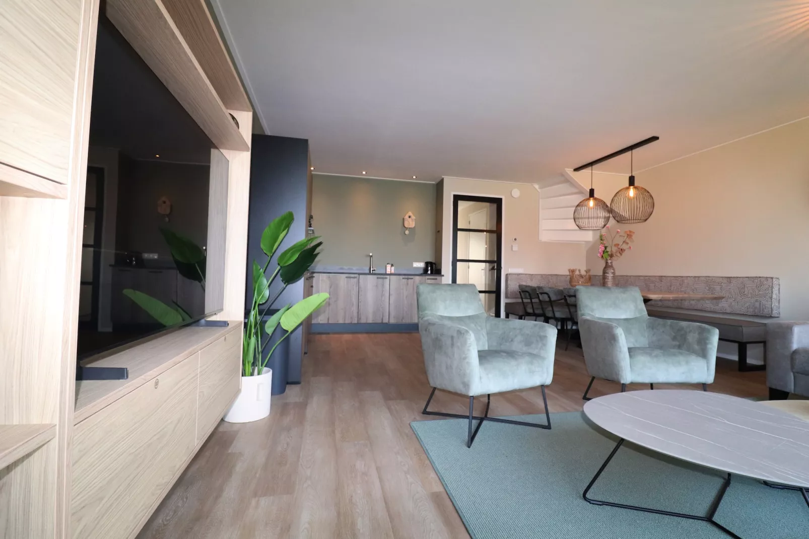 Moderne villa op het Friese platteland - Woonkamer