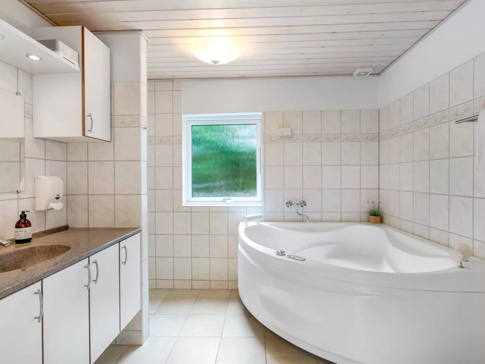 "Andresine" - 900m from the sea - Binnen