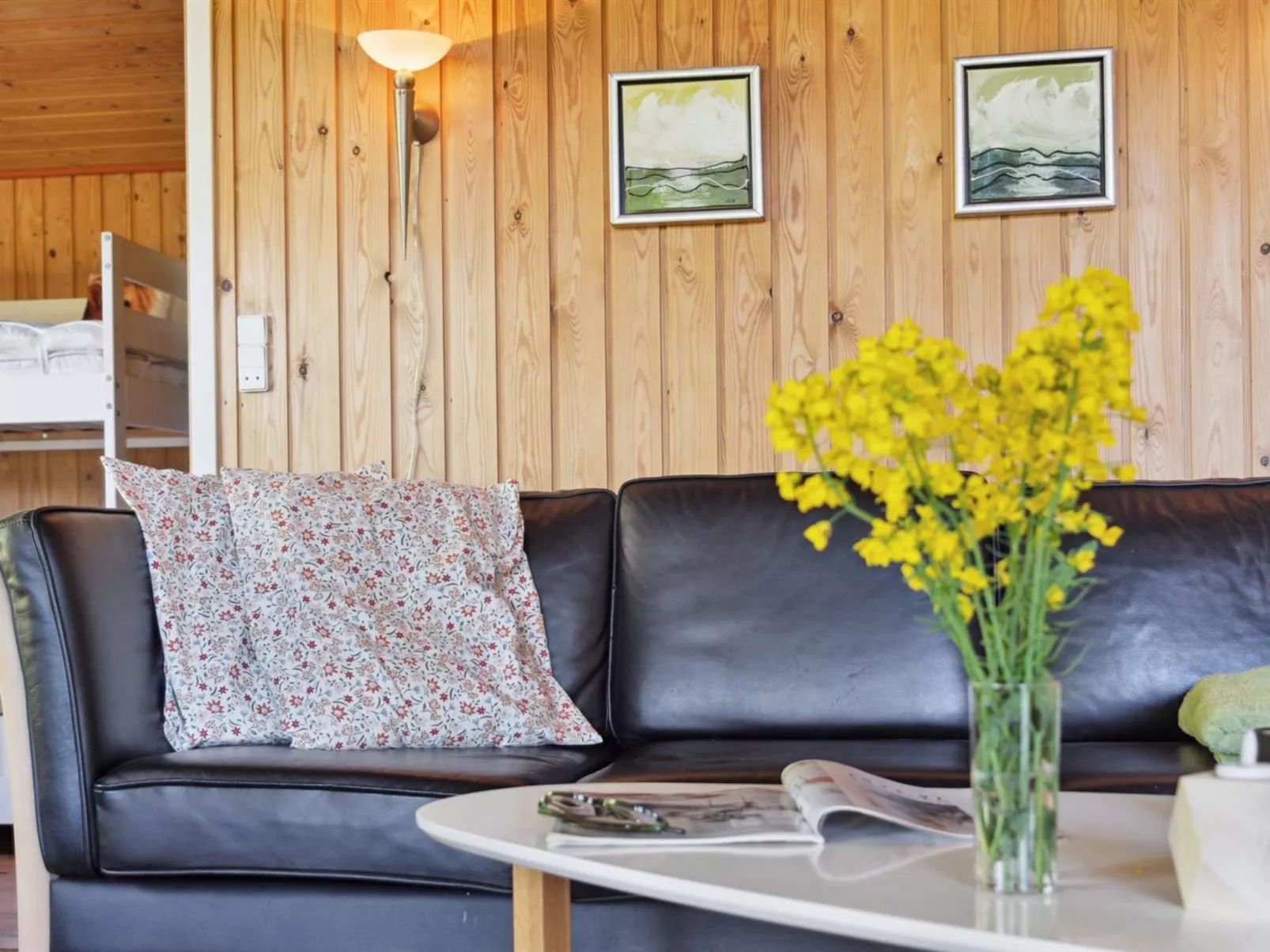 "Sigge" - 5km from the sea - Binnen