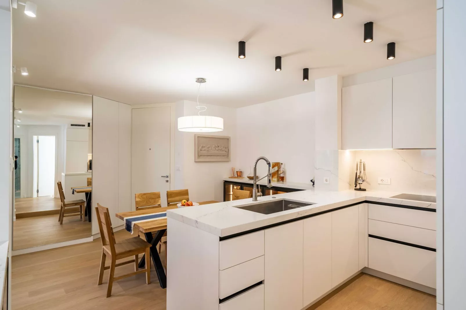 Apartment Villa Claudia - Three Bedroom Apartment with Balcony - Keuken