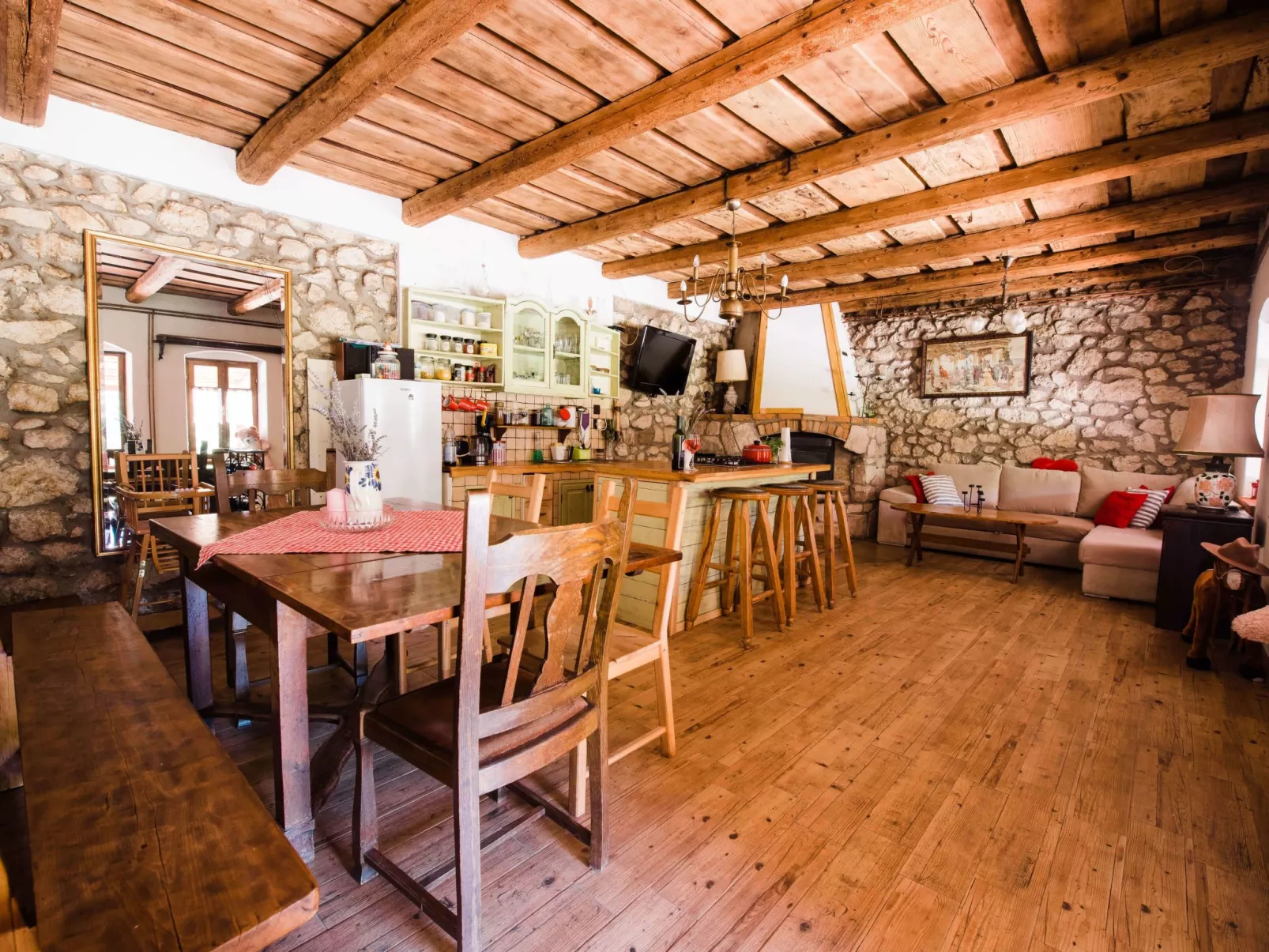 House Ducat Slavonije - Binnen