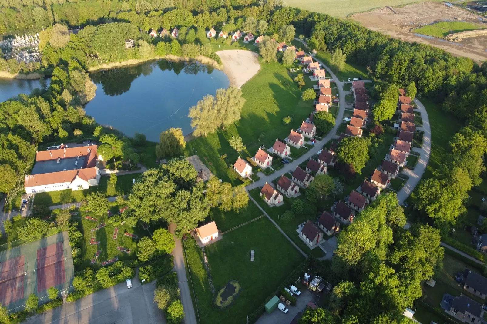 Vakantiepark 't Broeckhuys 1 - Parkfaciliteiten