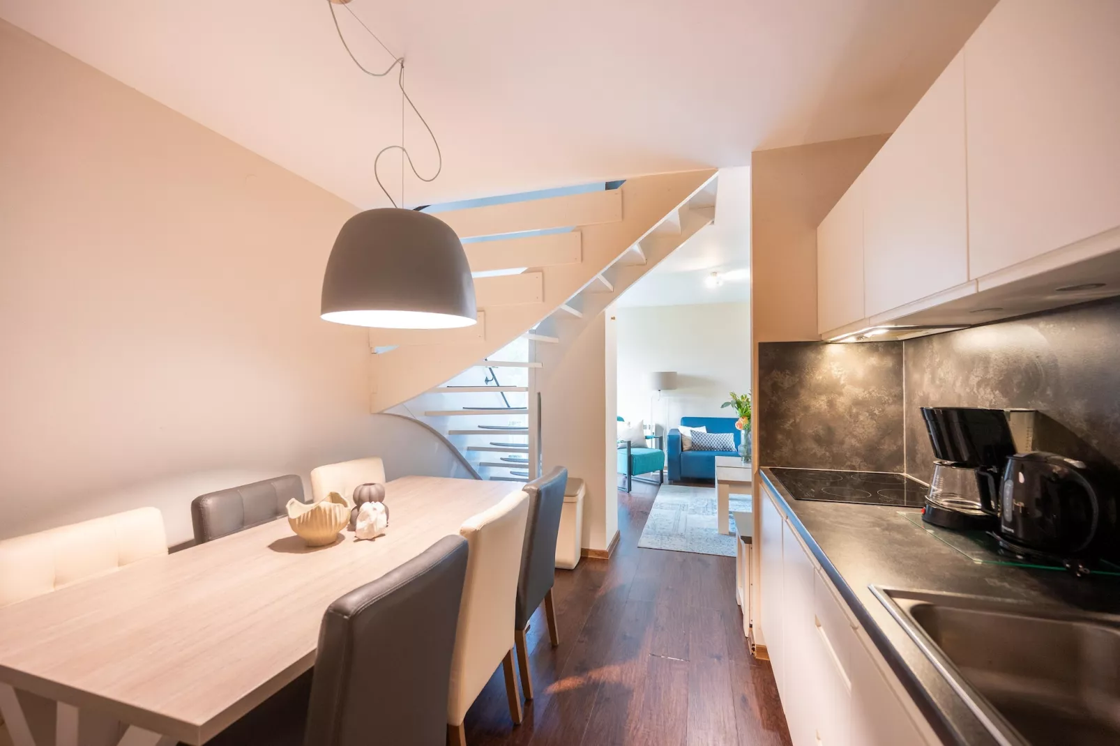 6P Comfort 4 - Eetkamer