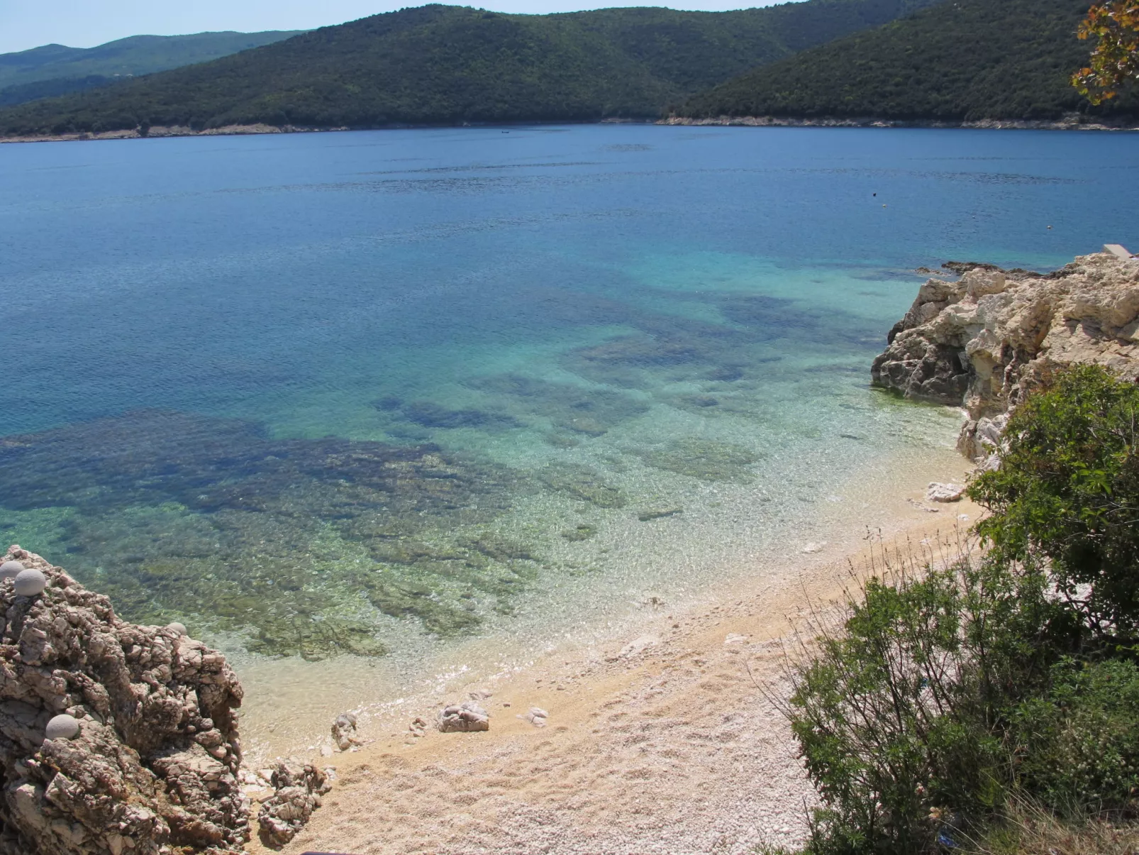 Partial sea & city view - Omgeving