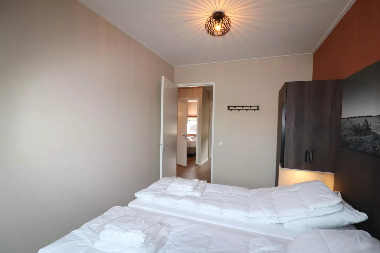 Moderne villa op het Friese platteland - Slaapkamer