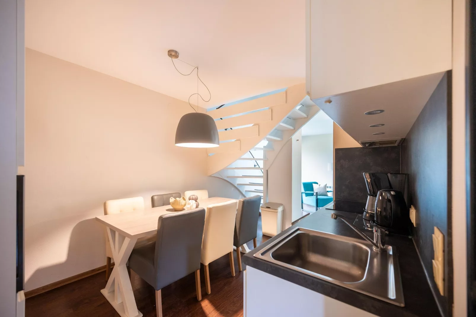 6P Comfort 4 - Eetkamer