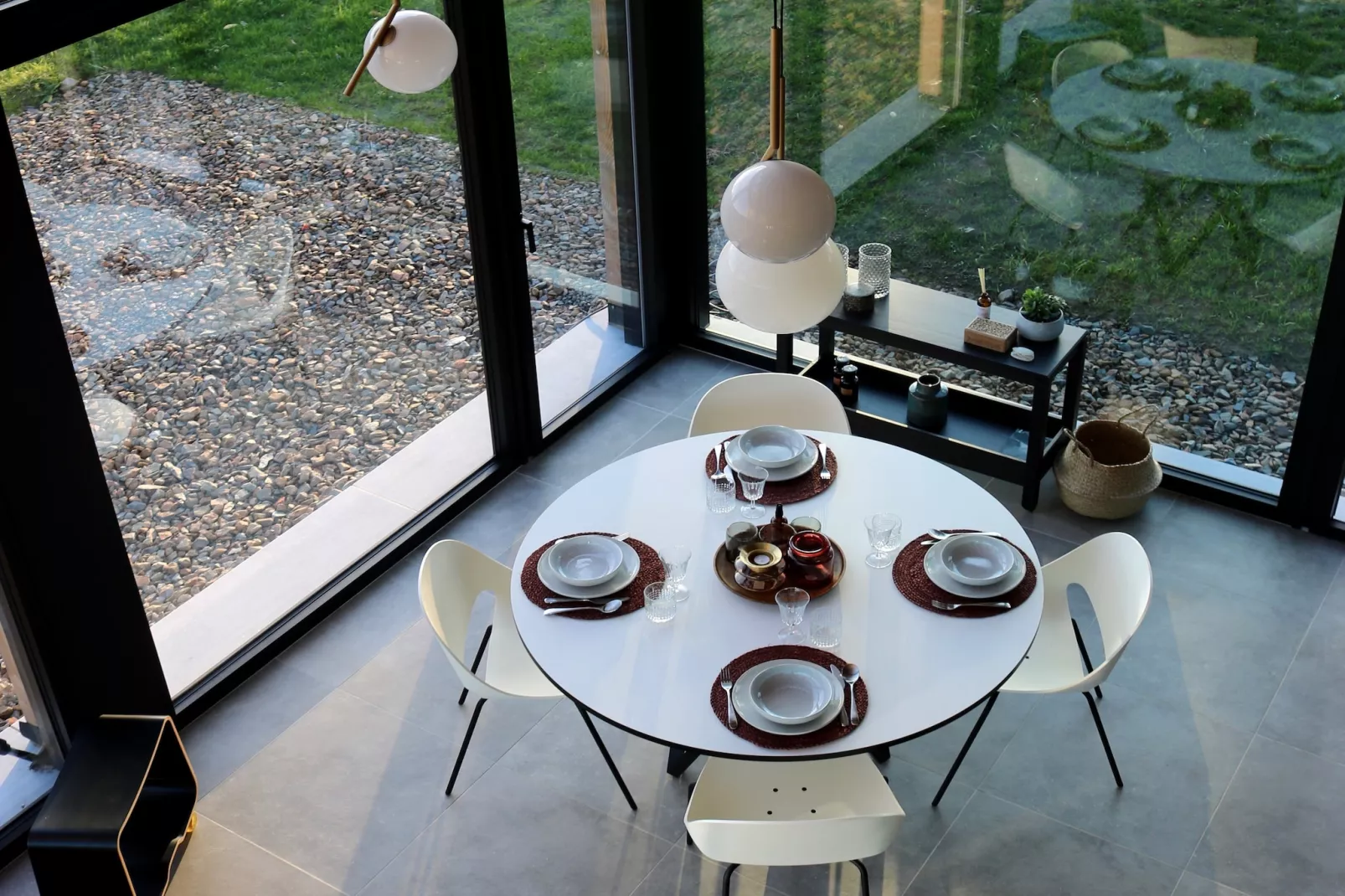 Arduenna Silva - Eetkamer