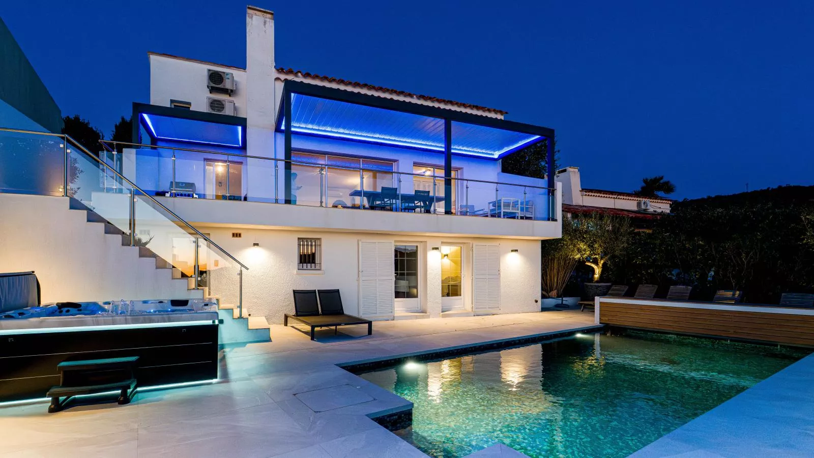 Sara - Buitenkant zomer