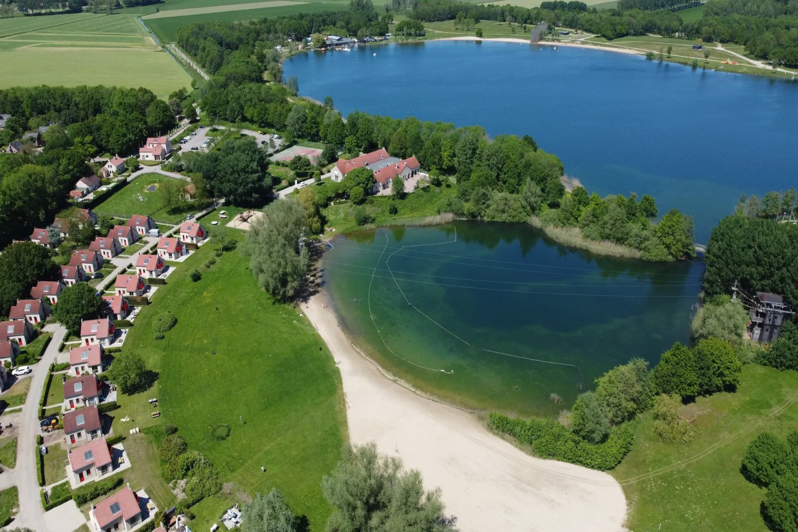 Vakantiepark 't Broeckhuys 1 - Parkfaciliteiten