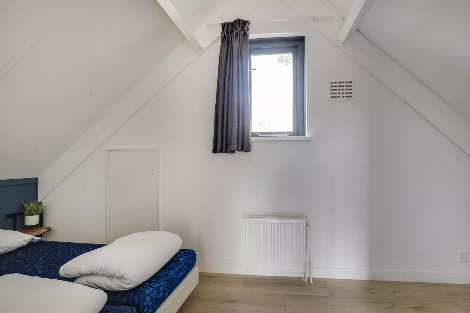 6 - Persons De Zingende Wilg (copy) (copy) - Slaapkamer