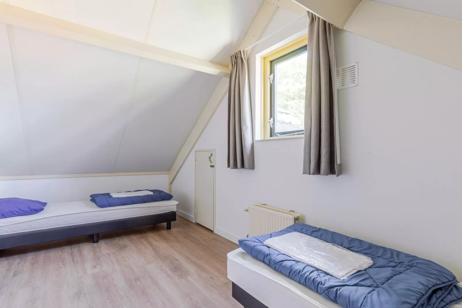 7 - Persoons Forest 217 Sauna Bungalow (copy) (copy) (copy) - Slaapkamer