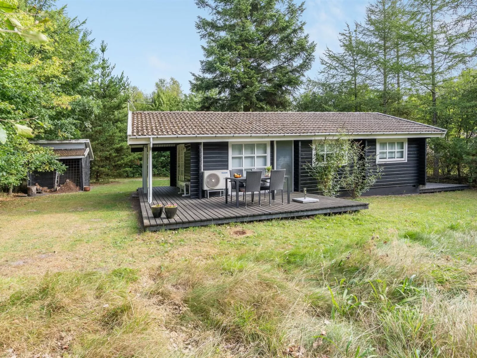 "Iulger" - 30km from the sea - Buiten