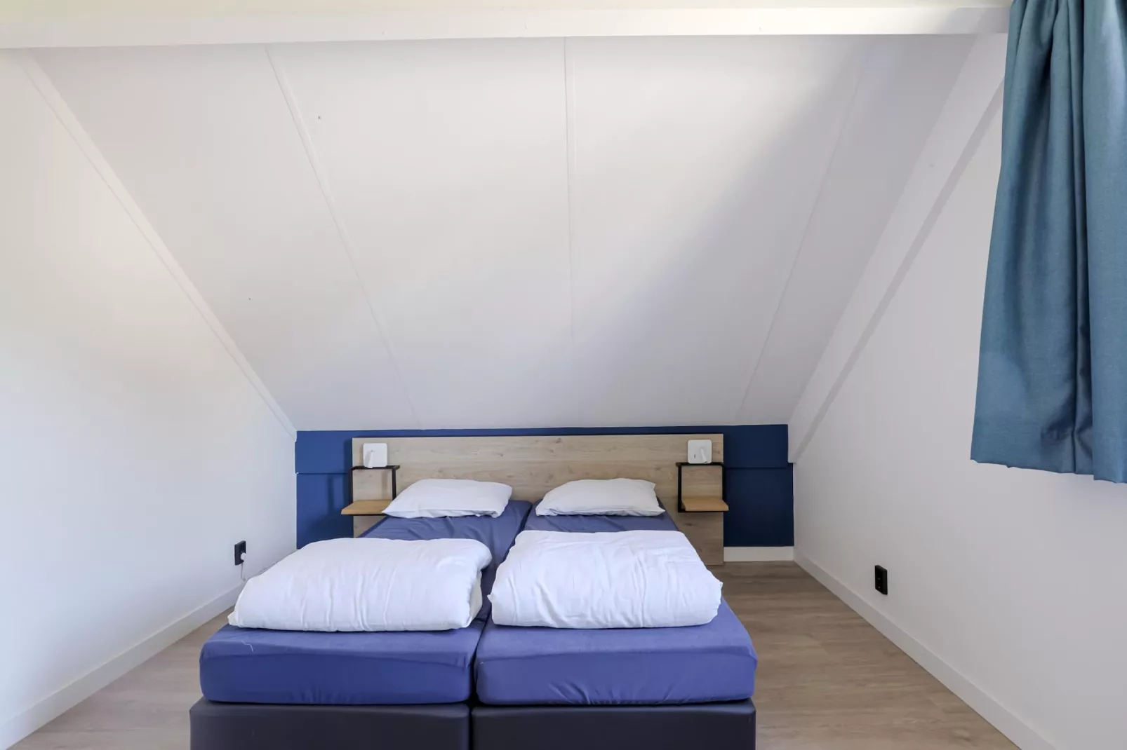 6 - Persons De Zingende Wilg (copy) (copy) - Slaapkamer