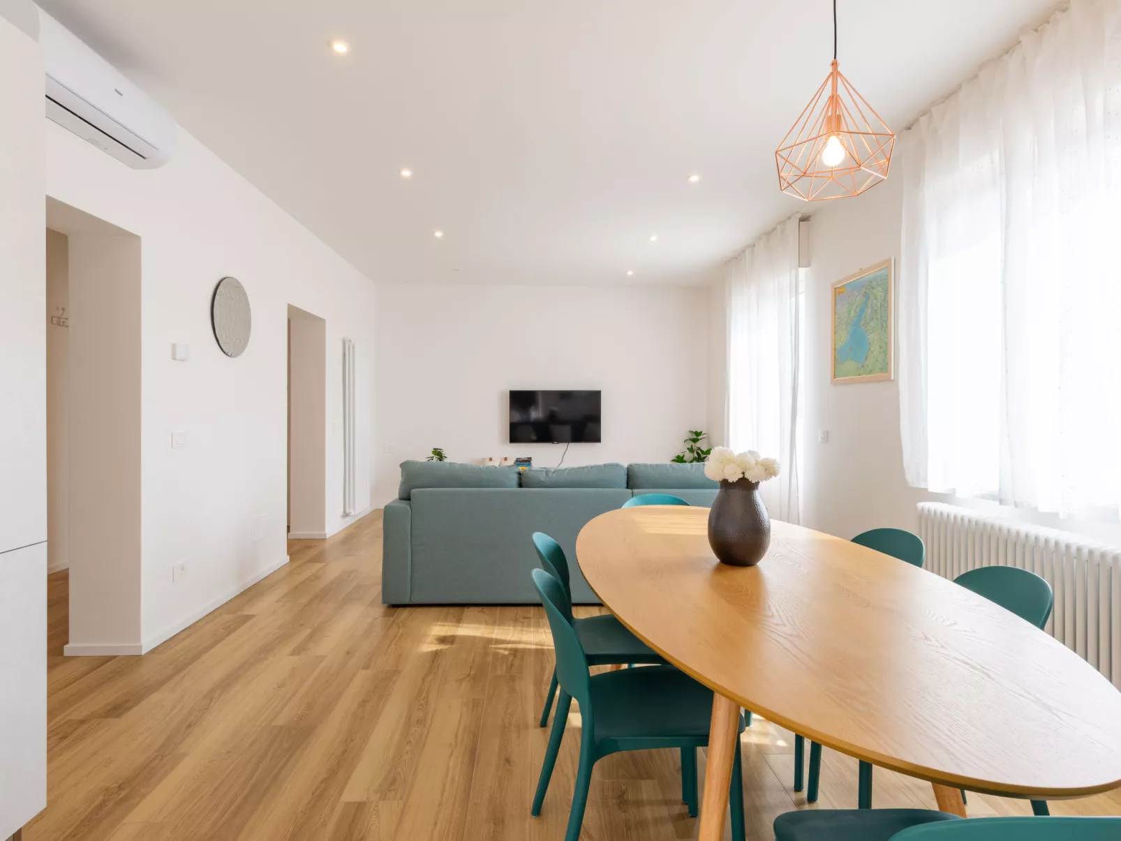 Lago di Luce - Binnen