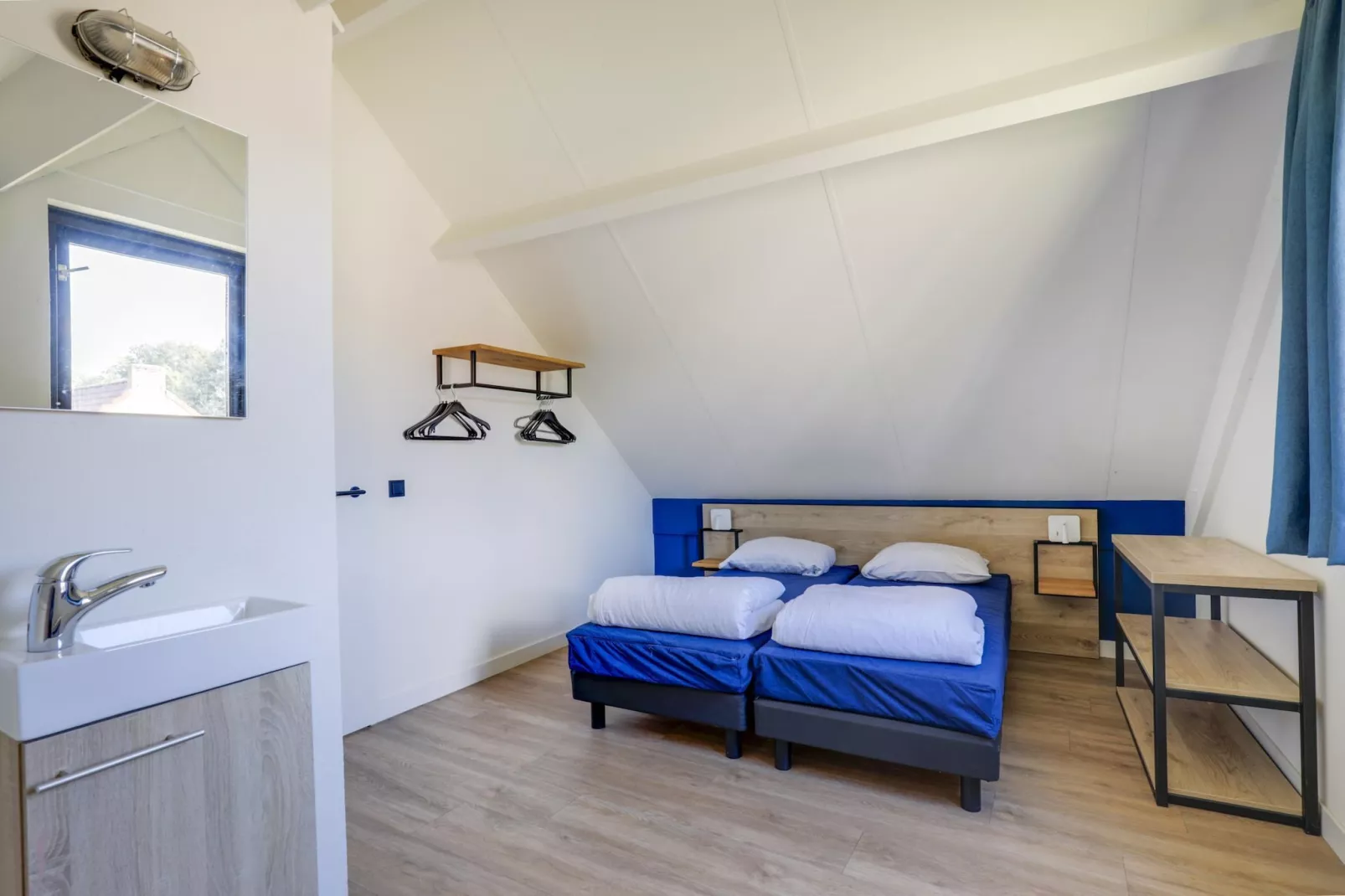 6 - Persons De Zingende Wilg (copy) (copy) - Slaapkamer
