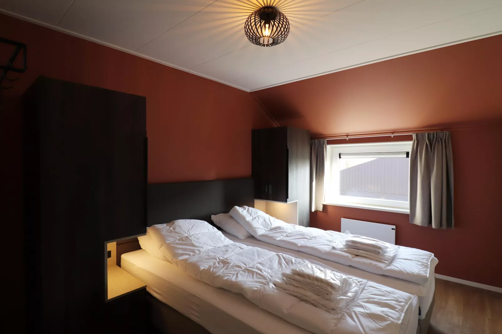 Moderne villa op het Friese platteland - Slaapkamer